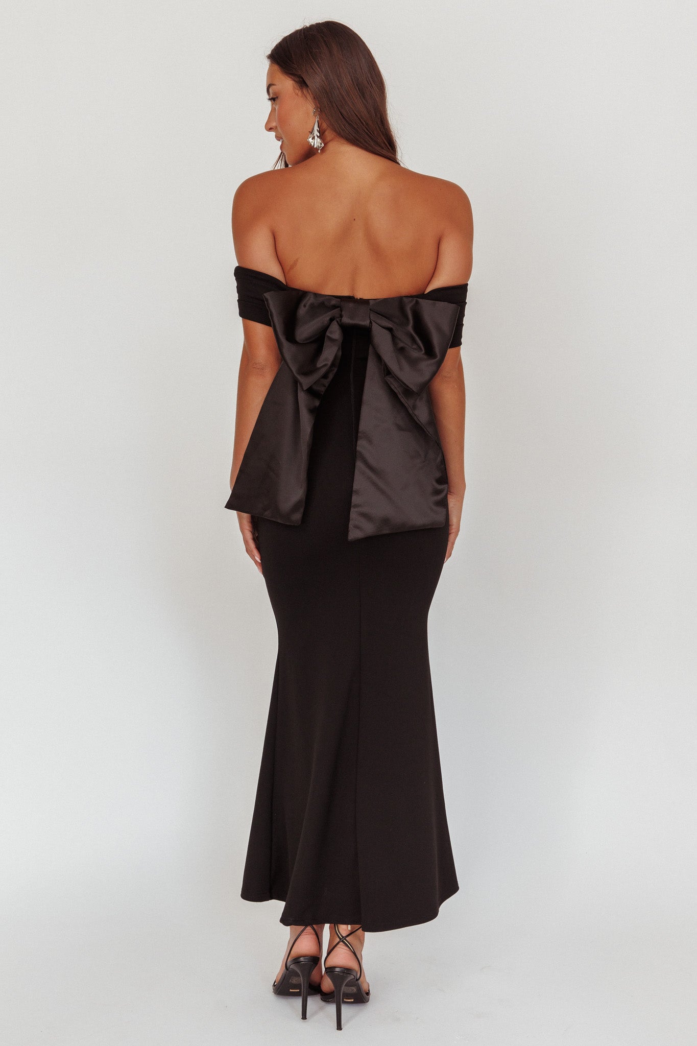 Dancing Queens Bow Back Maxi Dress Black