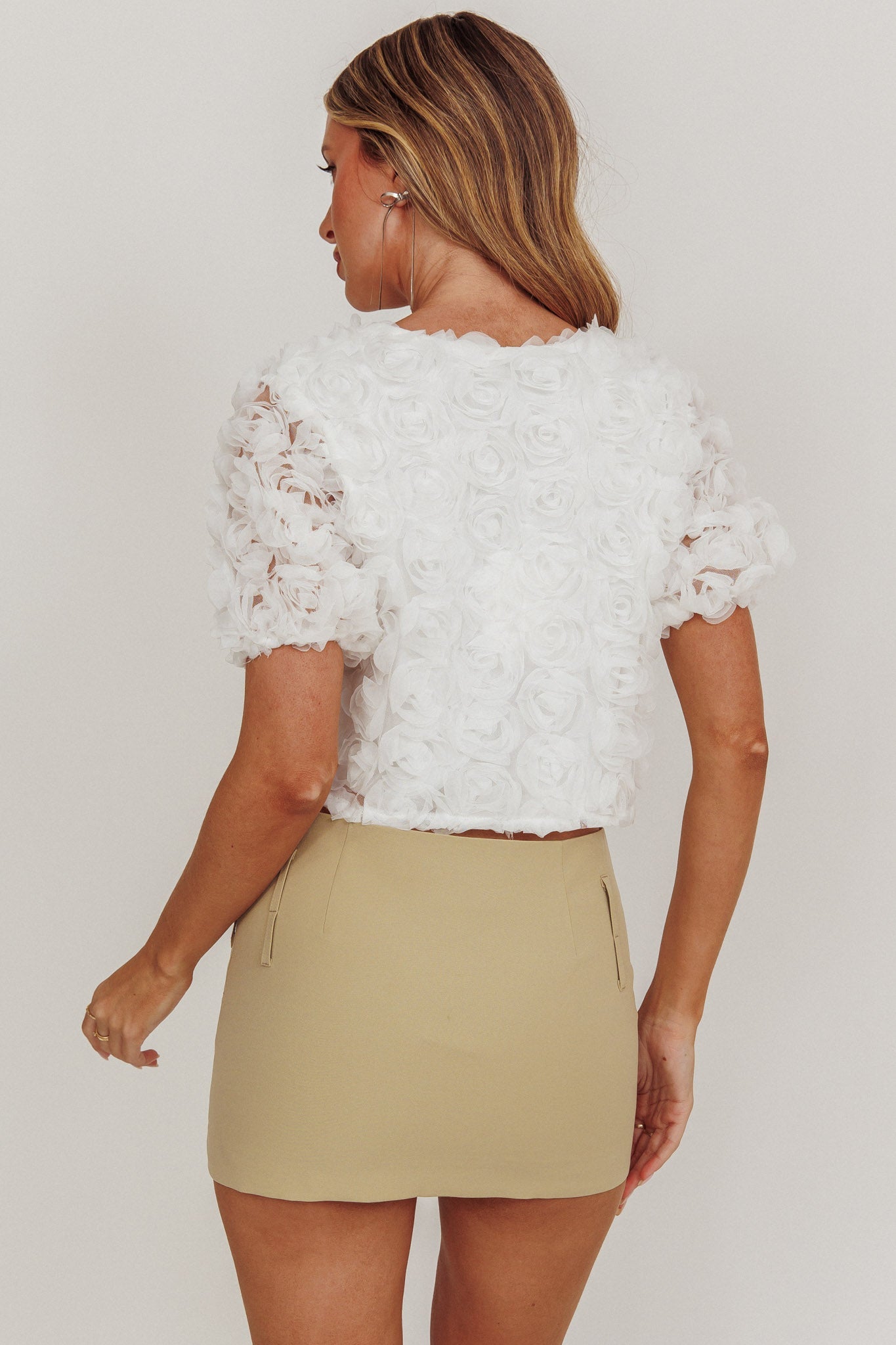 Chiron Front Tie Rosette Top Off White