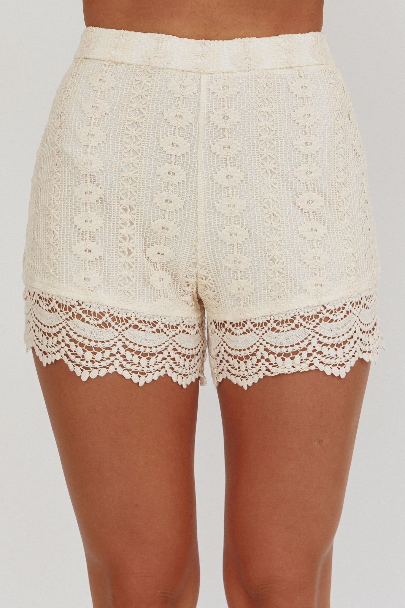 Perrine Lace Shorts Oat