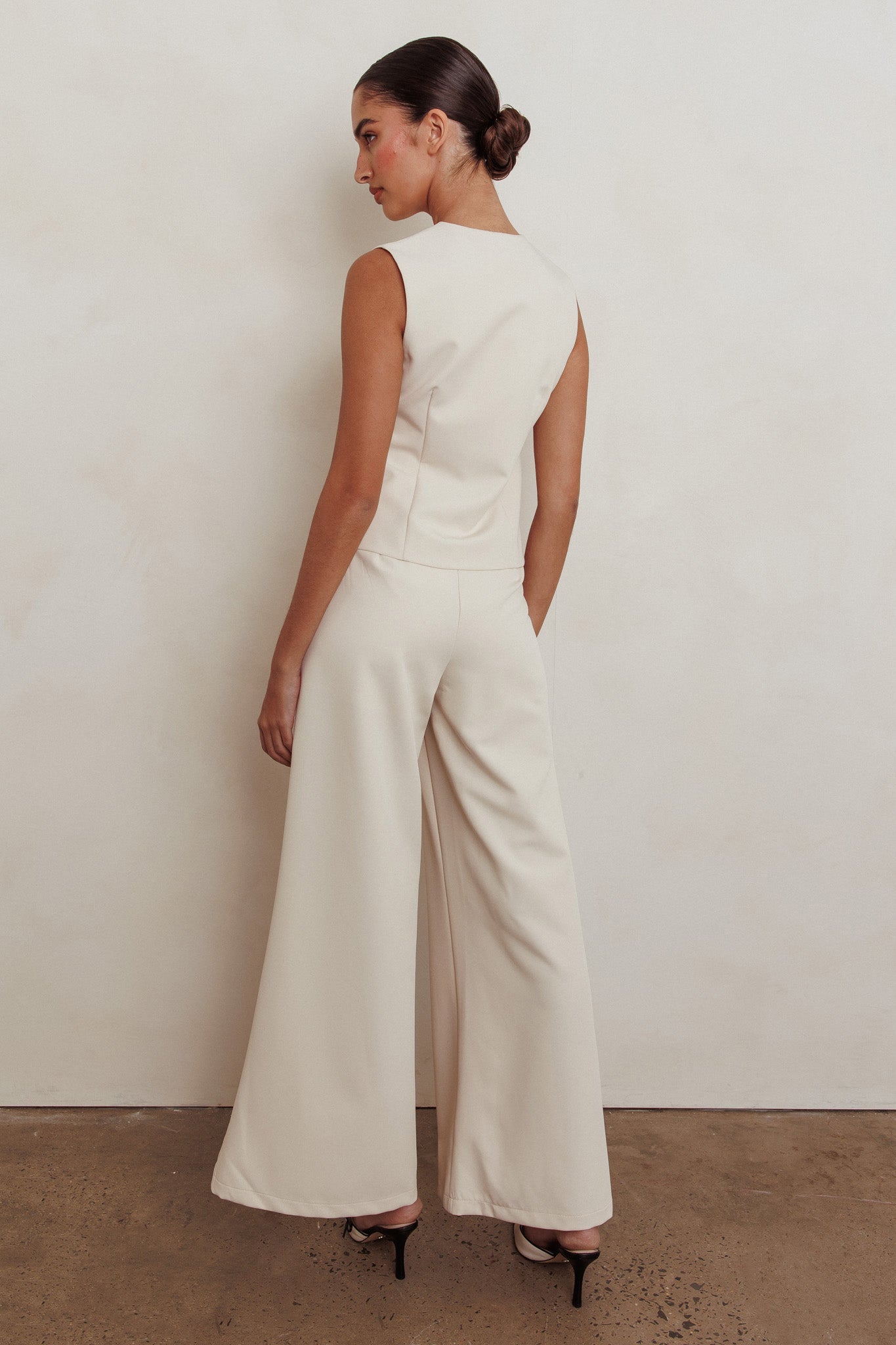 Consideration Wide Leg Pant Beige