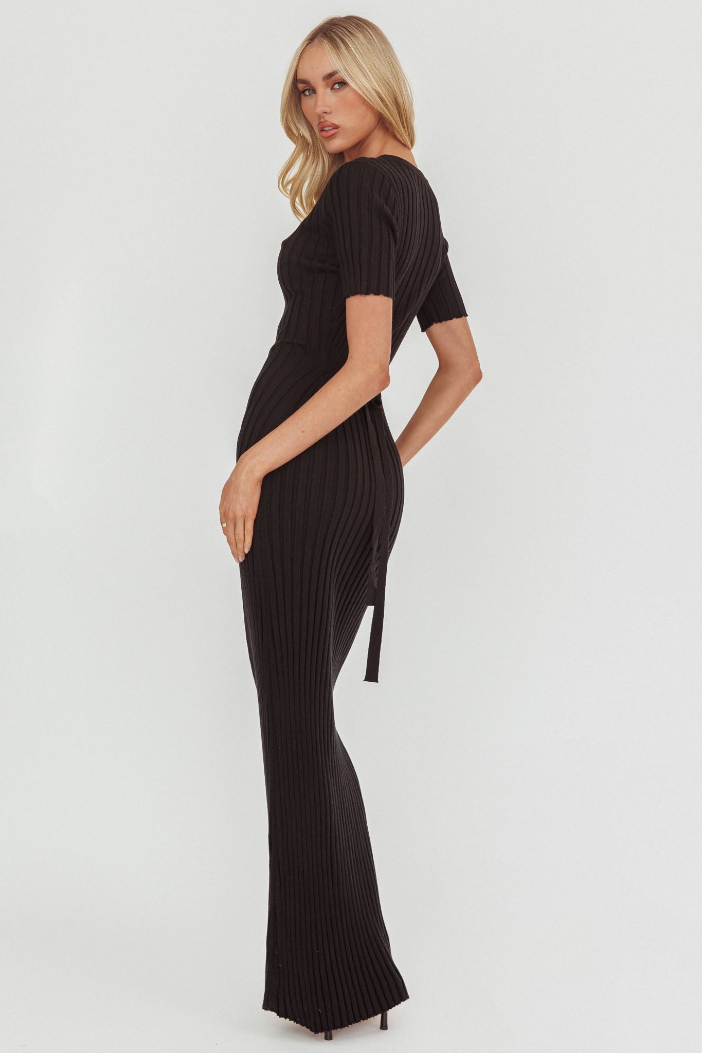 Faylen Waist Tie Ribbed Knit Maxi Dress Black