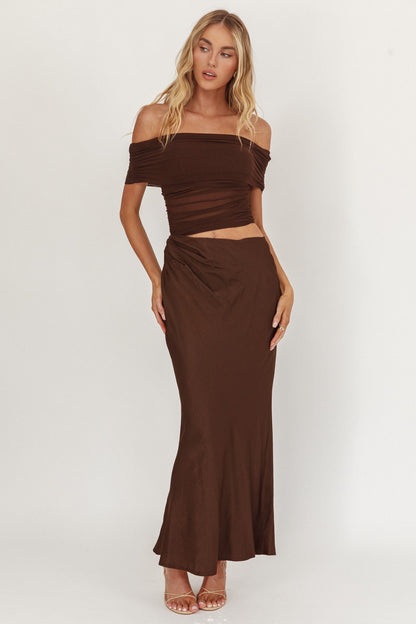 Lorely Off-Shoulder Midi Dress Chocolate