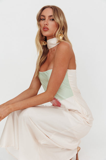 Damsel Reverse Halter Maxi Dress Flower Green