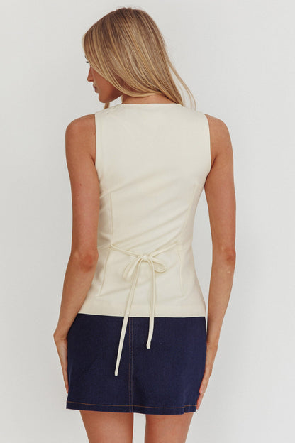 Monnika Sleeveless Side Button Top Oyster