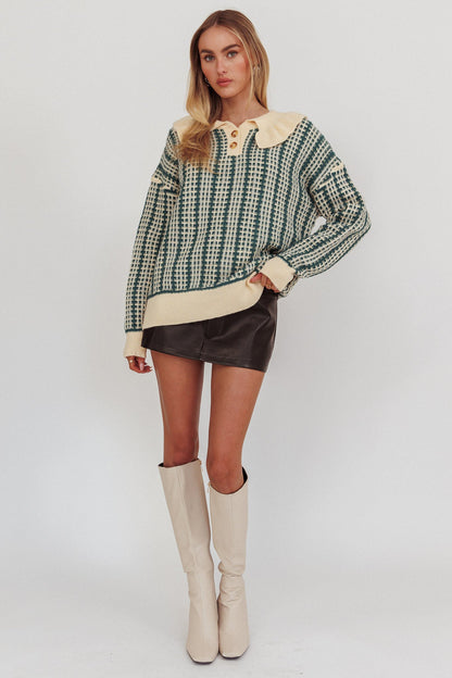 Rewrite Quarter Button Knit Sweater Emerald